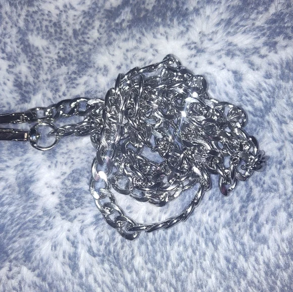 Las Vegas Rhinestone Water Bottle - Picture 3 of 5